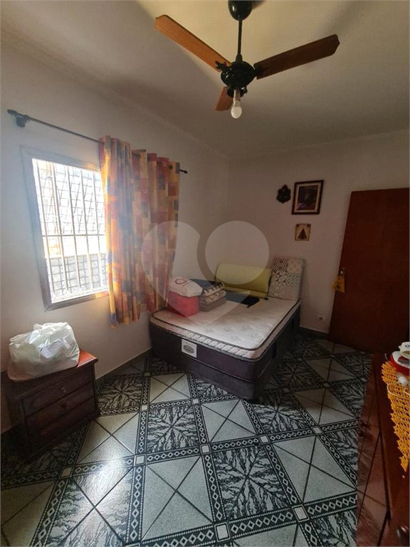 Casa à venda com 5 quartos, sendo 2 suítes, em Parque Novo Mundo, São Paulo, SP