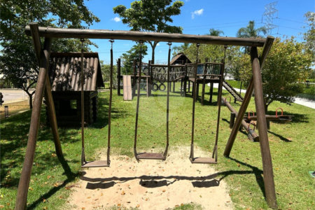 Apartamento à venda com 2 suítes em Vila Oliveira, Mogi das Cruzes, SP