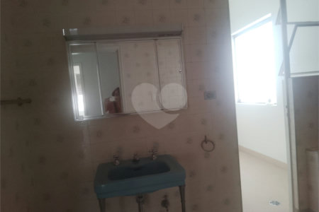 Apartamento à venda com 4 quartos, sendo 1 suíte, em República, São Paulo, SP