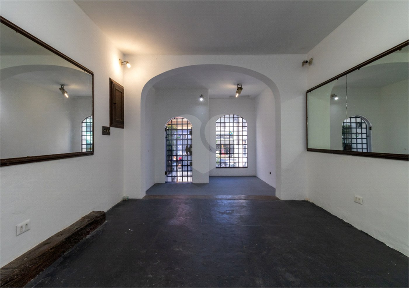 Casa Térrea à venda com 1 quarto em Pinheiros, São Paulo, SP
