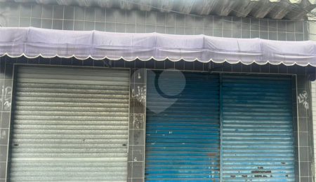 Casa à venda com 3 quartos em Santíssimo, Rio de Janeiro, RJ