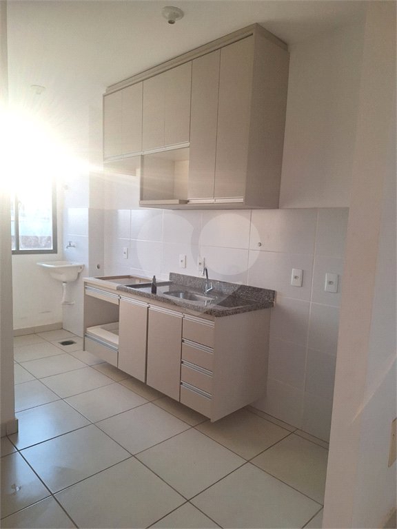 Apartamento à venda com 2 quartos em Jardim Zara, Ribeirão Preto, SP