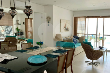 Apartamento à venda com 3 quartos, sendo 1 suíte,  em Jardim Belmar, Guarujá, SP