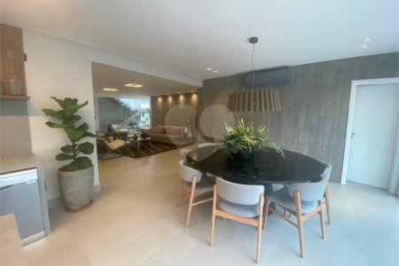 Casa à venda com 4 suítes no condomínio Reserva Santa Luísa, Ribeirão Preto - SP