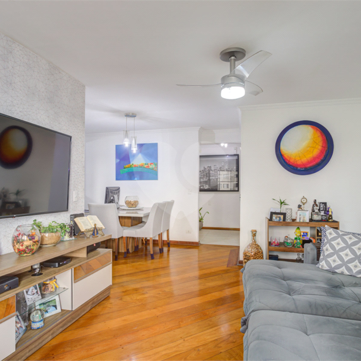 Apartamento à venda com 3 quartos, sendo 1 suíte, em Jardim Marajoara, São Paulo, SP