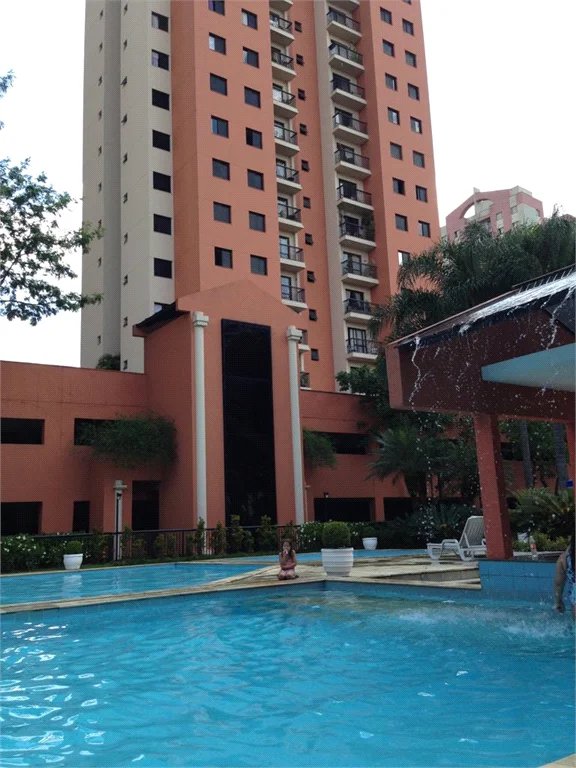 Apartamento à venda com 3 quartos, sendo 1 suíte,  em Jardim Caboré, São Paulo, SP