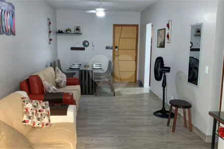 Apartamento à venda com 3 quartos no Centro, Cabo Frio, RJ