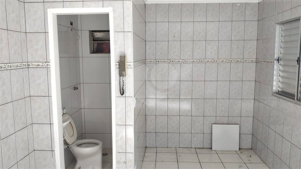 Sobrado à venda com 3 quartos, sendo 1 suíte, em Chora Menino, São Paulo, SP