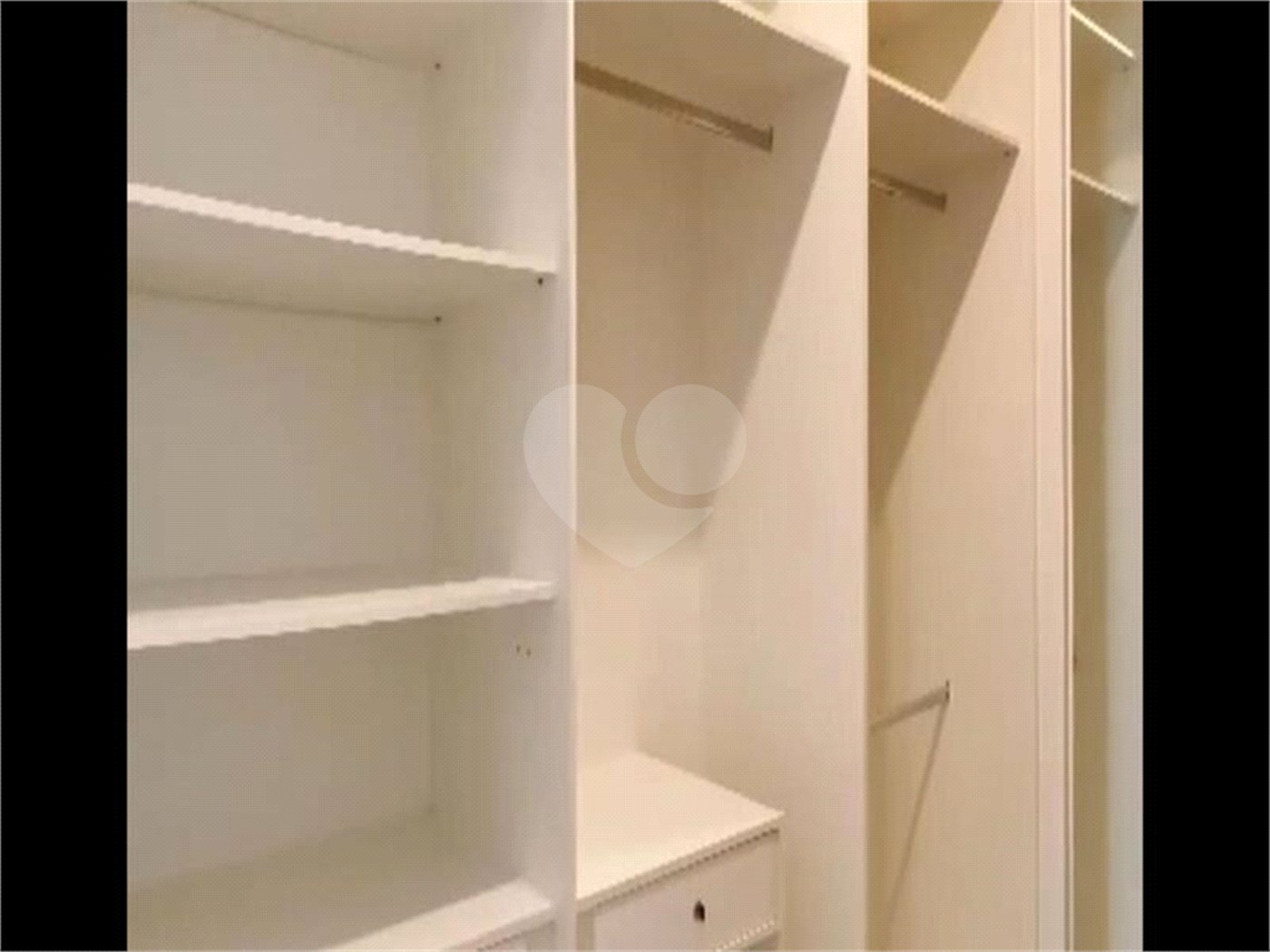 Casa à venda com 3 suítes no condomínio Jardim Reserva Bom Viver de Indaiatuba, Indaiatuba - SP