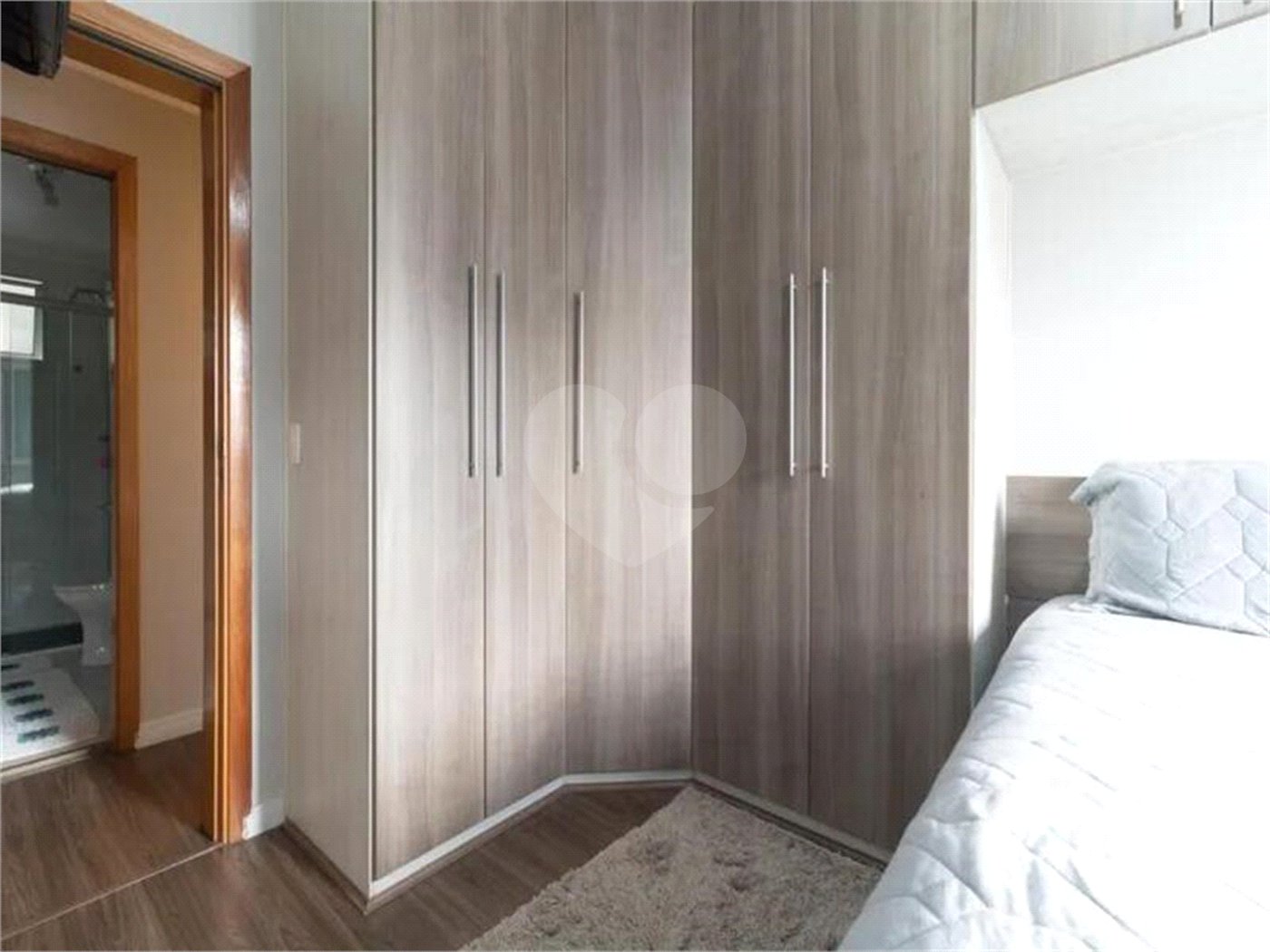 Apartamento à venda com 3 quartos, sendo 1 suíte, em Vila Mariana, São Paulo, SP