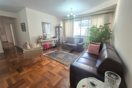 Apartamento à venda com 3 quartos, sendo 1 suíte, em Itaim Bibi, São Paulo, SP
