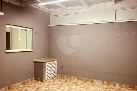 Casa à venda com 3 suítes em CUPECÊ, São Paulo, SP