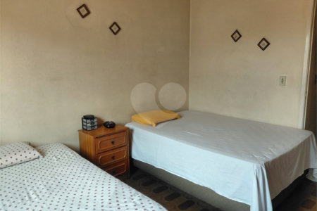 Sobrado à venda com 2 quartos em Lapa de Baixo, São Paulo, SP