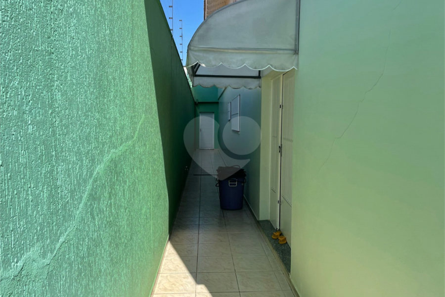 Sobrado à venda com 3 quartos, sendo 1 suíte, em Vila Paiva, São Paulo, SP