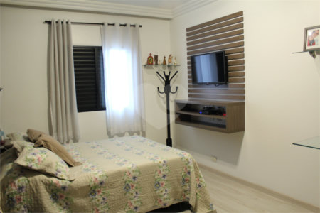 Apartamento à venda com 4 quartos, sendo 1 suíte, no Centro, São Bernardo do Campo, SP