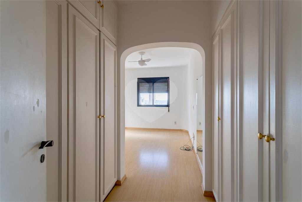 Apartamento à venda ou para alugar com 4 suítes em Alto da Boa Vista, São Paulo, SP