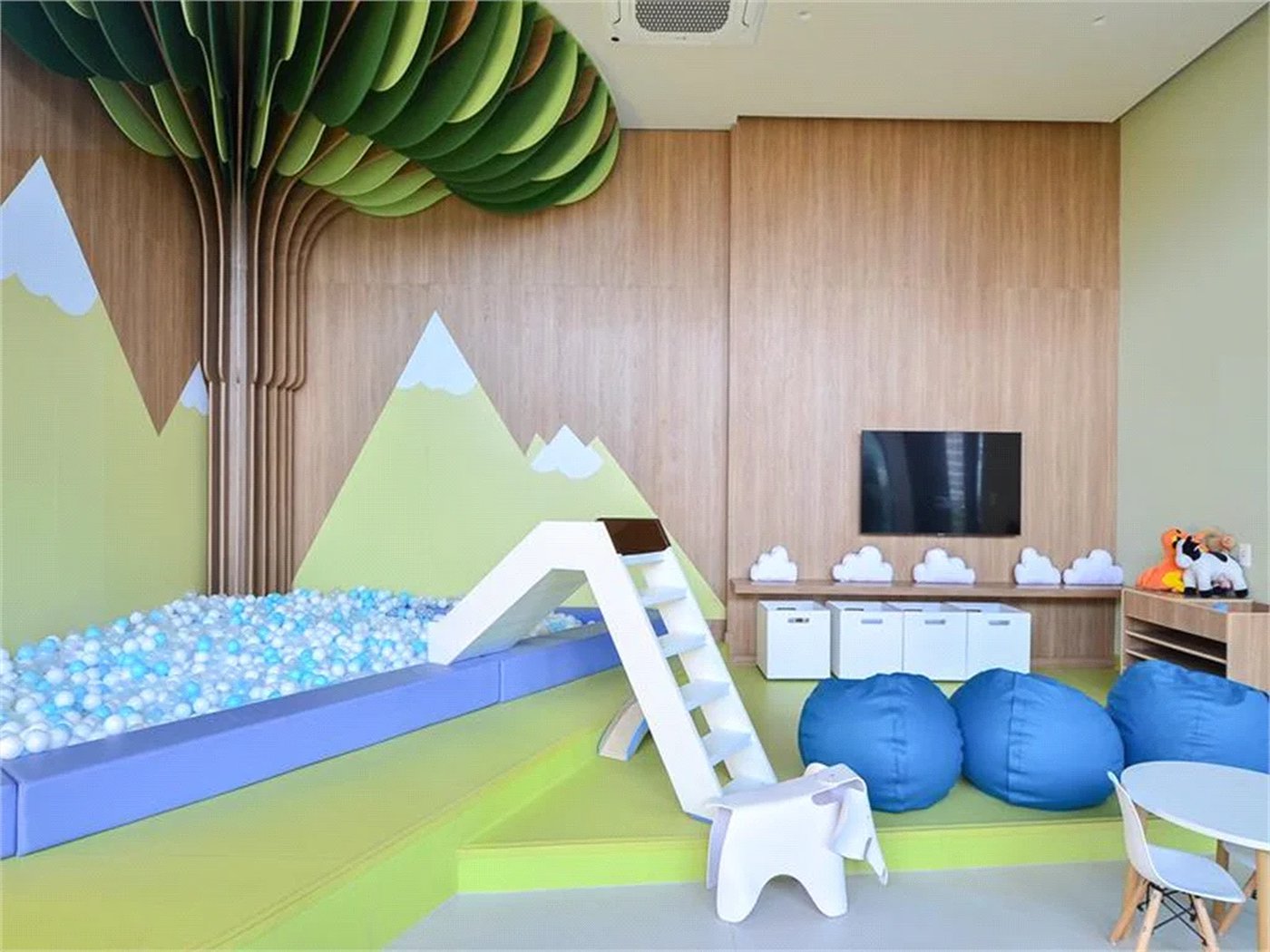 Apartamento à venda com 1 quarto em Jardim das Acácias, São Paulo, SP