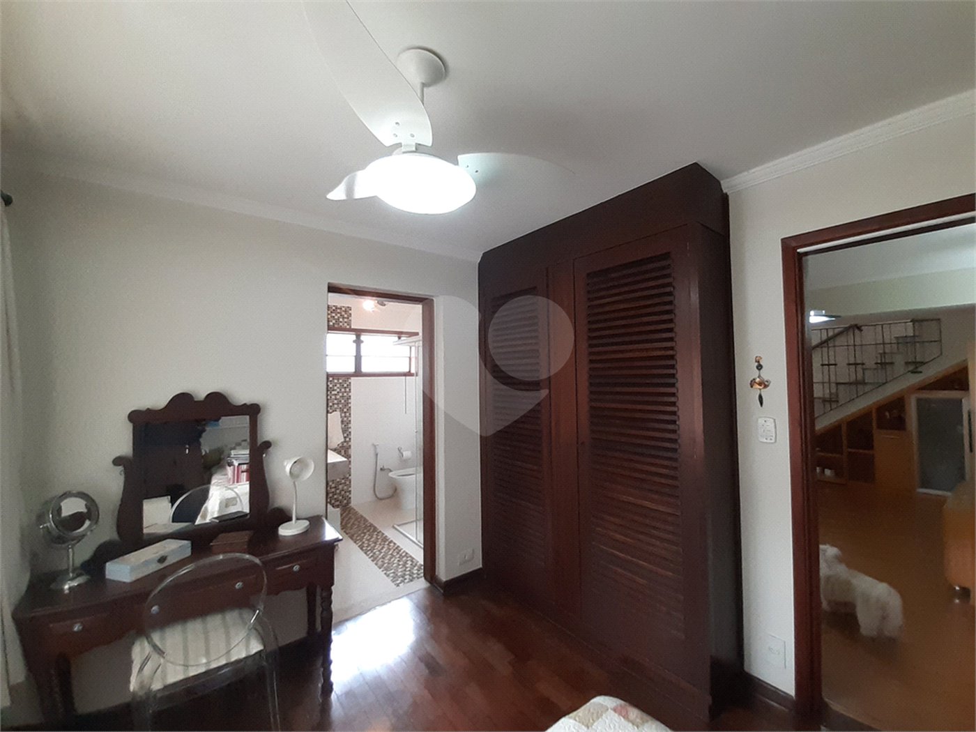 Casa à venda com 4 quartos, sendo 2 suítes,  em Jardim Floresta, São Paulo, SP