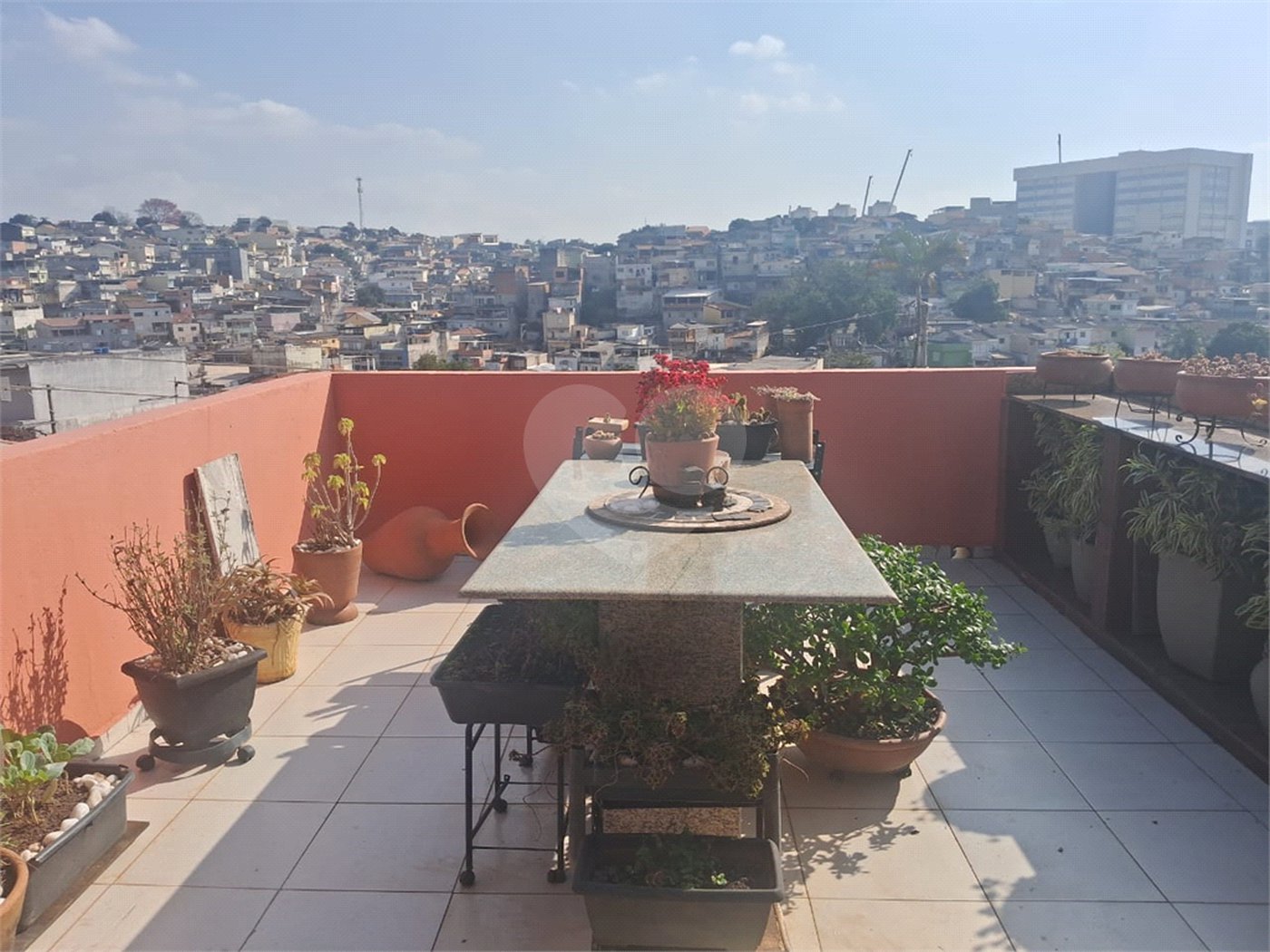 Sobrado à venda com 4 suítes em Vila Portuguesa, São Paulo, SP