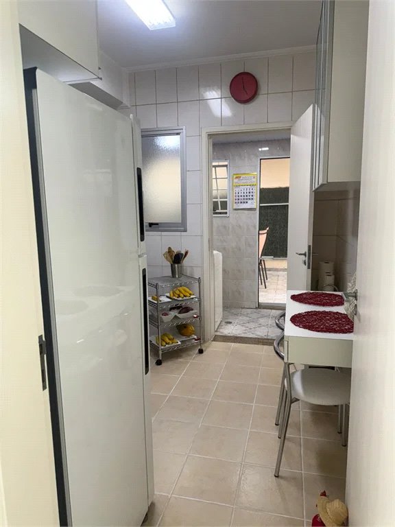 Casa à venda com 3 quartos, sendo 1 suíte, no condomínio Villas de São Francisco, São Paulo - SP
