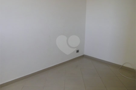 Apartamento à venda com 2 quartos em Vila Mazzei, São Paulo, SP
