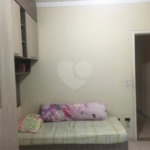 Sobrado à venda com 3 quartos, sendo 1 suíte, em Jardim Ana Rosa, São Paulo, SP
