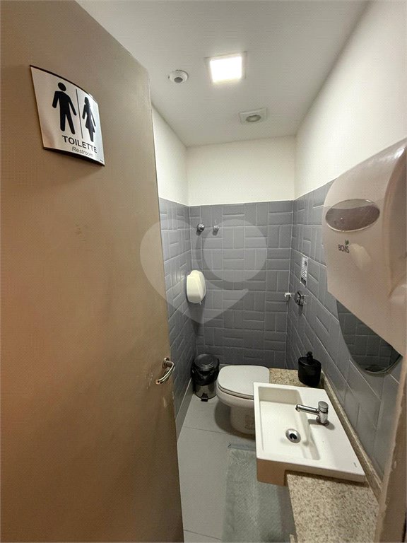 Sala à venda ou para alugar no Centro, Rio de Janeiro, RJ