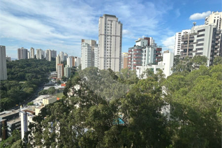 Apartamento à venda com 2 quartos em Vila Suzana, São Paulo, SP