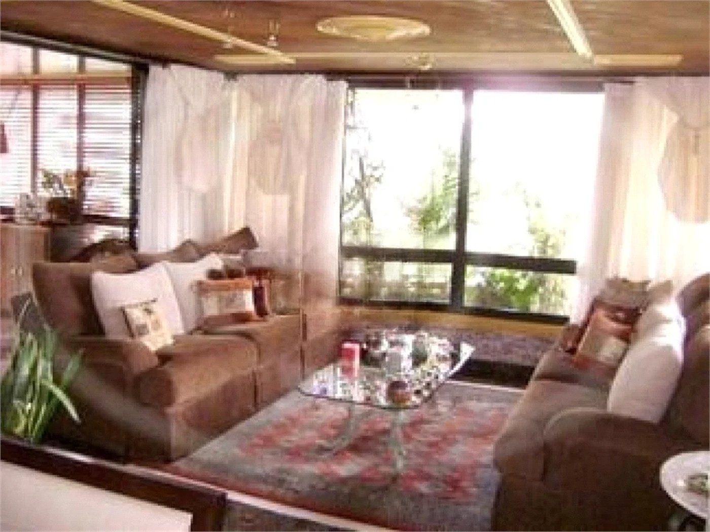 Apartamento à venda ou para alugar com 4 quartos, sendo 3 suítes,  em Jardim Vitória Régia, São Paulo, SP