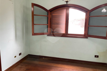 Sobrado à venda com 3 quartos, sendo 2 suítes, em City Campo Grande, São Paulo, SP