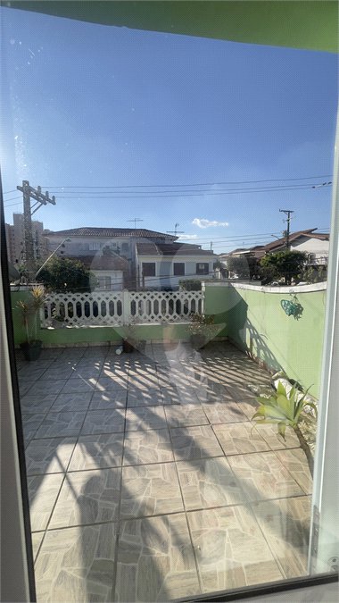 Sobrado à venda com 3 suítes em Jardim Ester Yolanda, São Paulo, SP