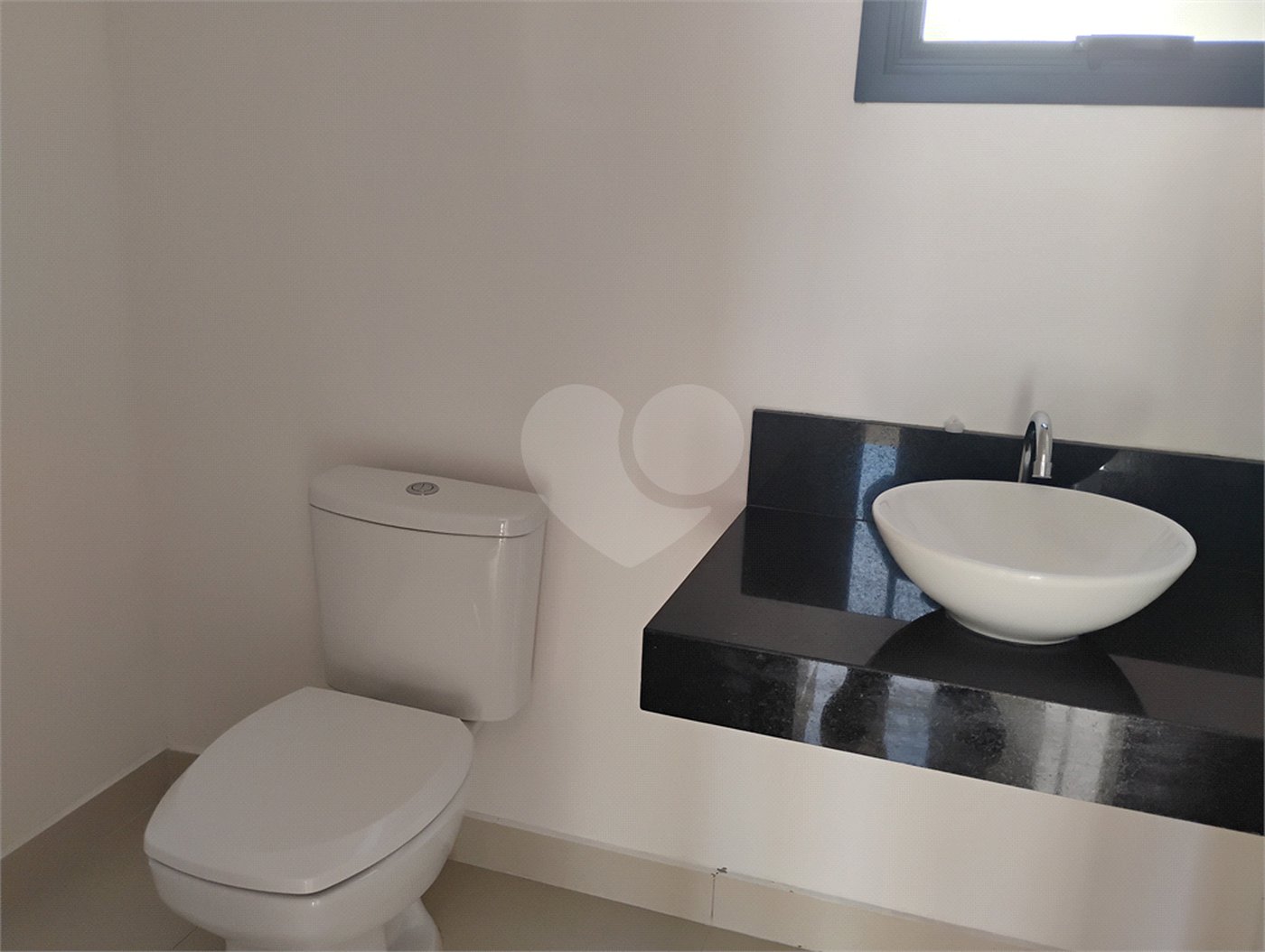 Casa à venda com 3 quartos, sendo 1 suíte, no condomínio Phytus - Fase 3, Itupeva - SP