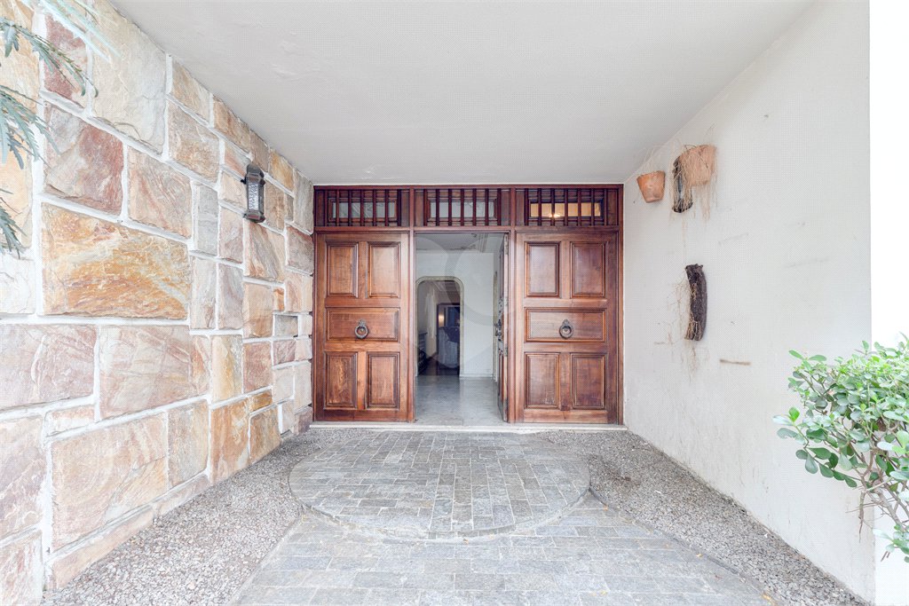 Casa Térrea à venda com 4 quartos, sendo 2 suítes, em Brooklin Velho, São Paulo, SP