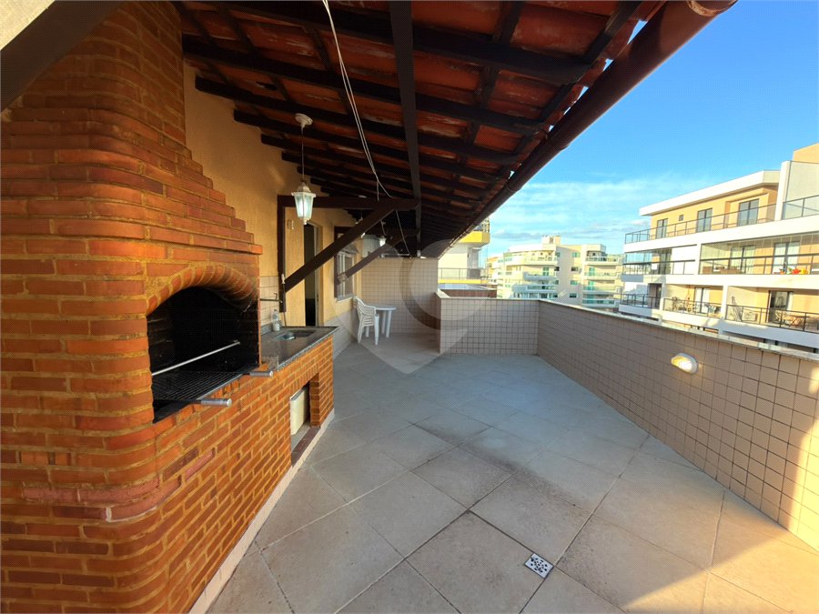 Cobertura à venda com 4 quartos, sendo 2 suítes,  em Braga, Cabo Frio, RJ