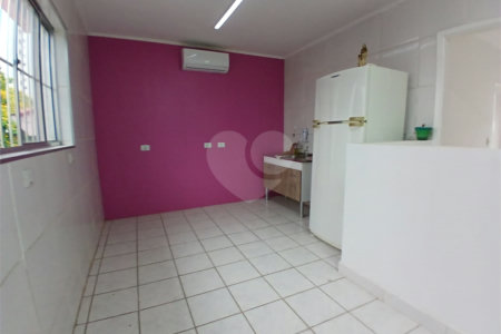 Casa para alugar com 3 quartos em Vila Hamburguesa, São Paulo, SP