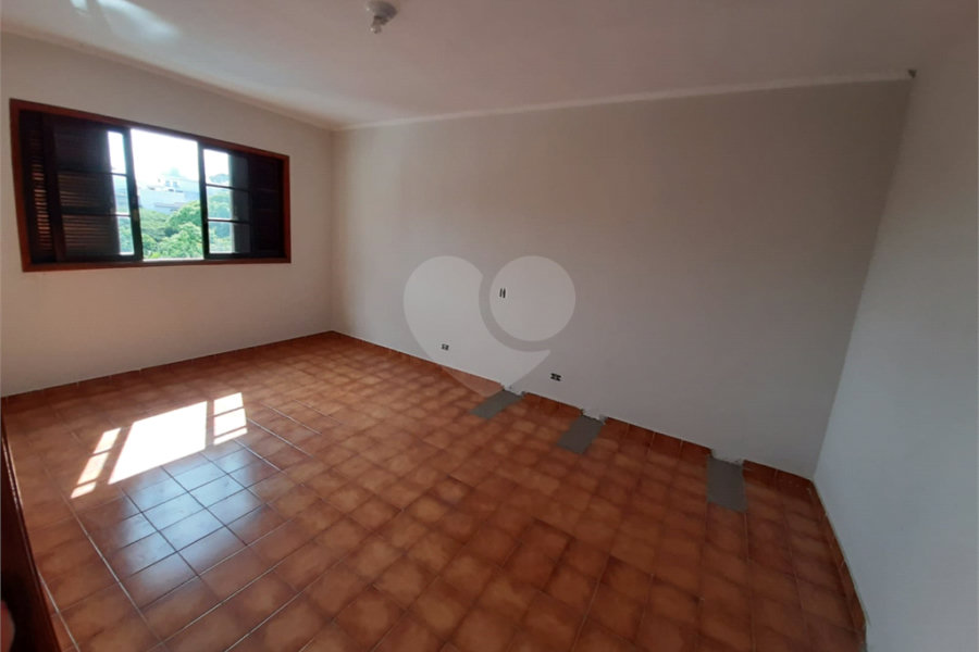 Casa à venda com 5 quartos, sendo 1 suíte, em Tucuruvi, São Paulo, SP