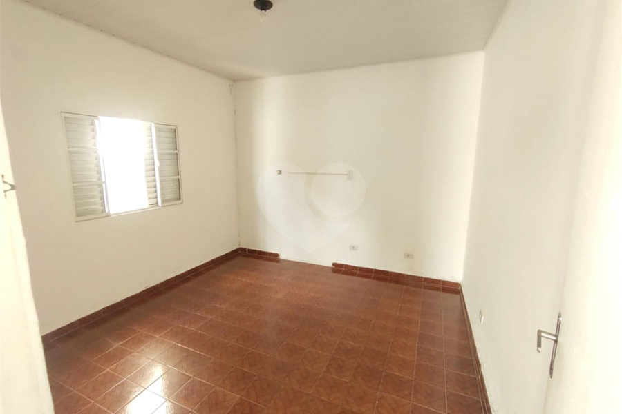 Casa à venda com 3 quartos, sendo 1 suíte, em Vila Nova Cachoeirinha, São Paulo, SP