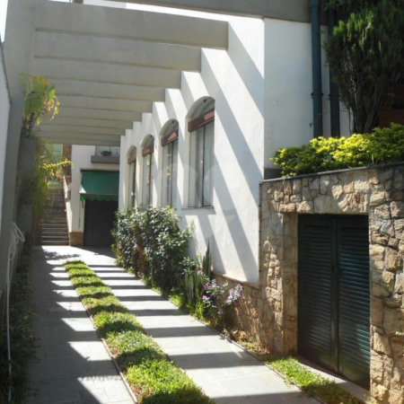 Sobrado à venda com 5 quartos, sendo 3 suítes, em Jardim Franca, São Paulo, SP