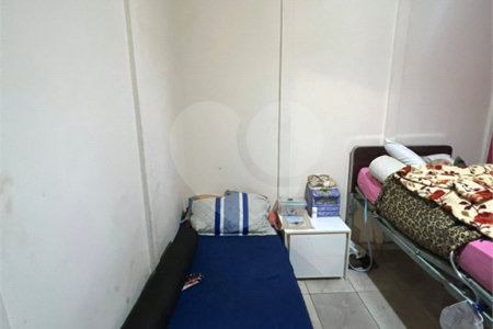 Casa à venda com 4 quartos, sendo 1 suíte,  em Jardim Ponte Grande, Mogi das Cruzes, SP