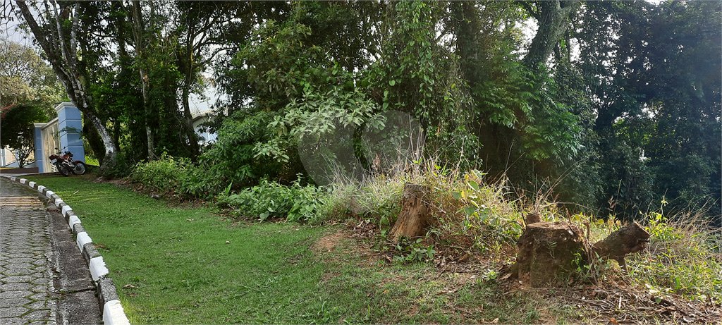 Terreno à venda no condomínio Parque Imperial da Cantareira, Mairiporã - SP