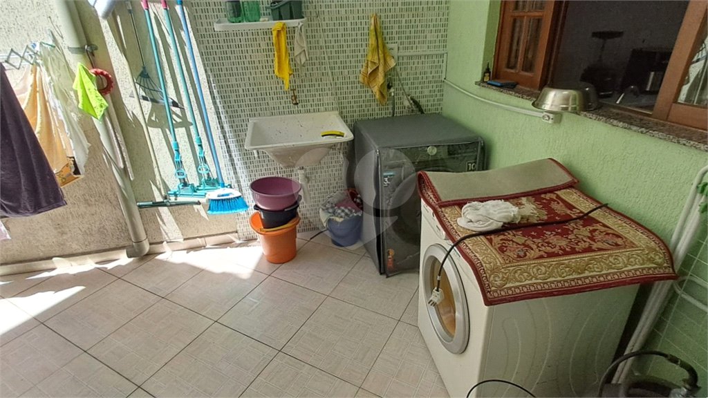 Sobrado à venda com 3 quartos, sendo 1 suíte, em Jardim Arize, São Paulo, SP
