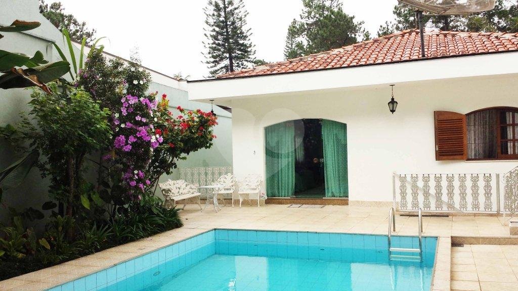 Sobrado à venda com 3 quartos, sendo 2 suítes, em Jardim Marajoara, São Paulo, SP