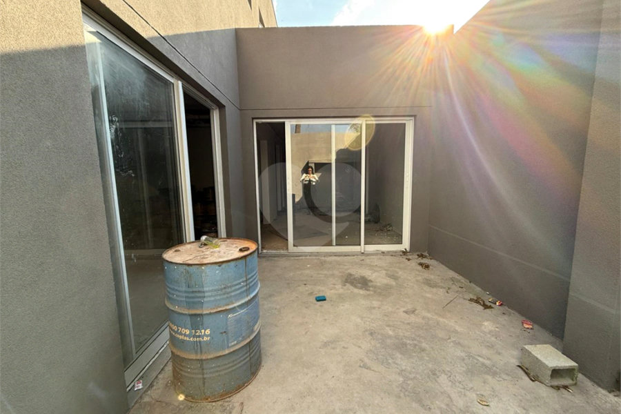 Casa à venda com 3 suítes no condomínio Residencial Floresta, São Paulo - SP