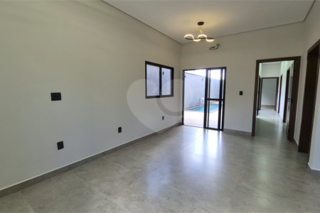 Casa à venda com 3 quartos, sendo 1 suíte, em Parque dos Lagos, Ribeirão Preto, SP