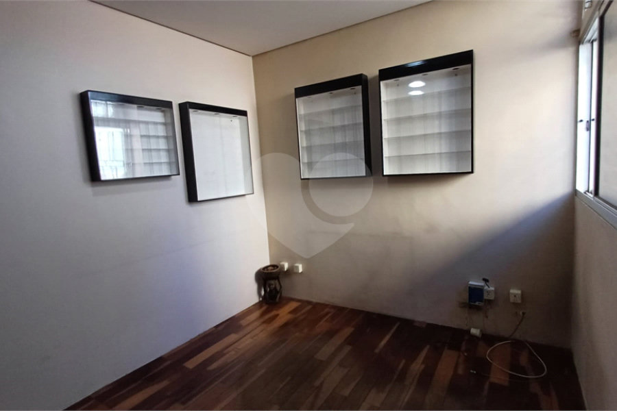 Sobrado à venda com 3 quartos, sendo 1 suíte, em Jabaquara, São Paulo, SP