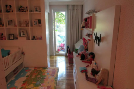 Apartamento à venda com 3 suítes em Real Parque, São Paulo, SP