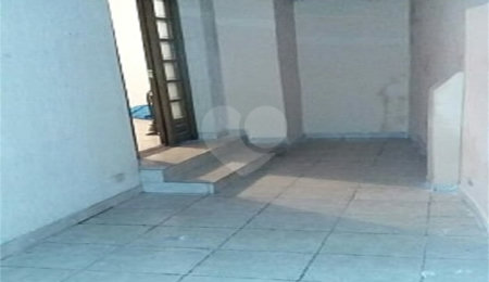 Sobrado à venda com 3 quartos, sendo 1 suíte,  em Alto da Lapa, São Paulo, SP