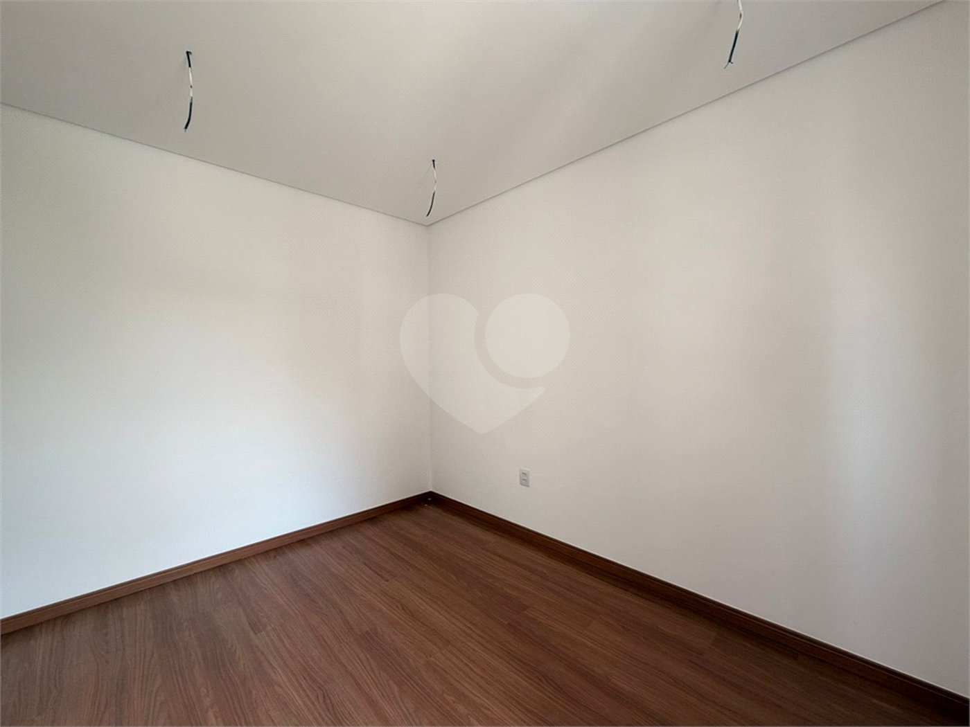 Apartamento à venda com 2 quartos, sendo 1 suíte, em Jardim Guarujá, Sorocaba, SP