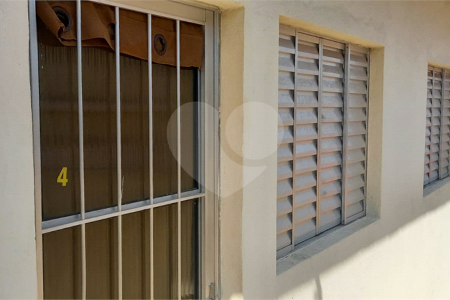 Sobrado à venda com 10 quartos em Vila Mazzei, São Paulo, SP