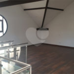 Casa à venda com 4 suítes no condomínio Vila Inglesa, Atibaia - SP